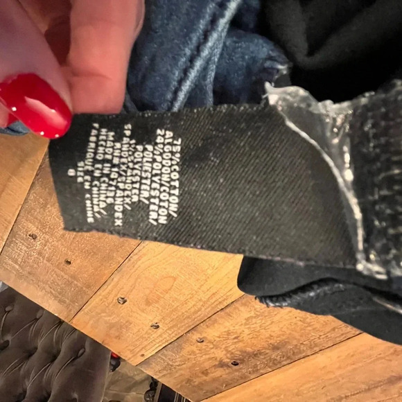 1822 Shorts - Size 8 - Picture 5 of 6